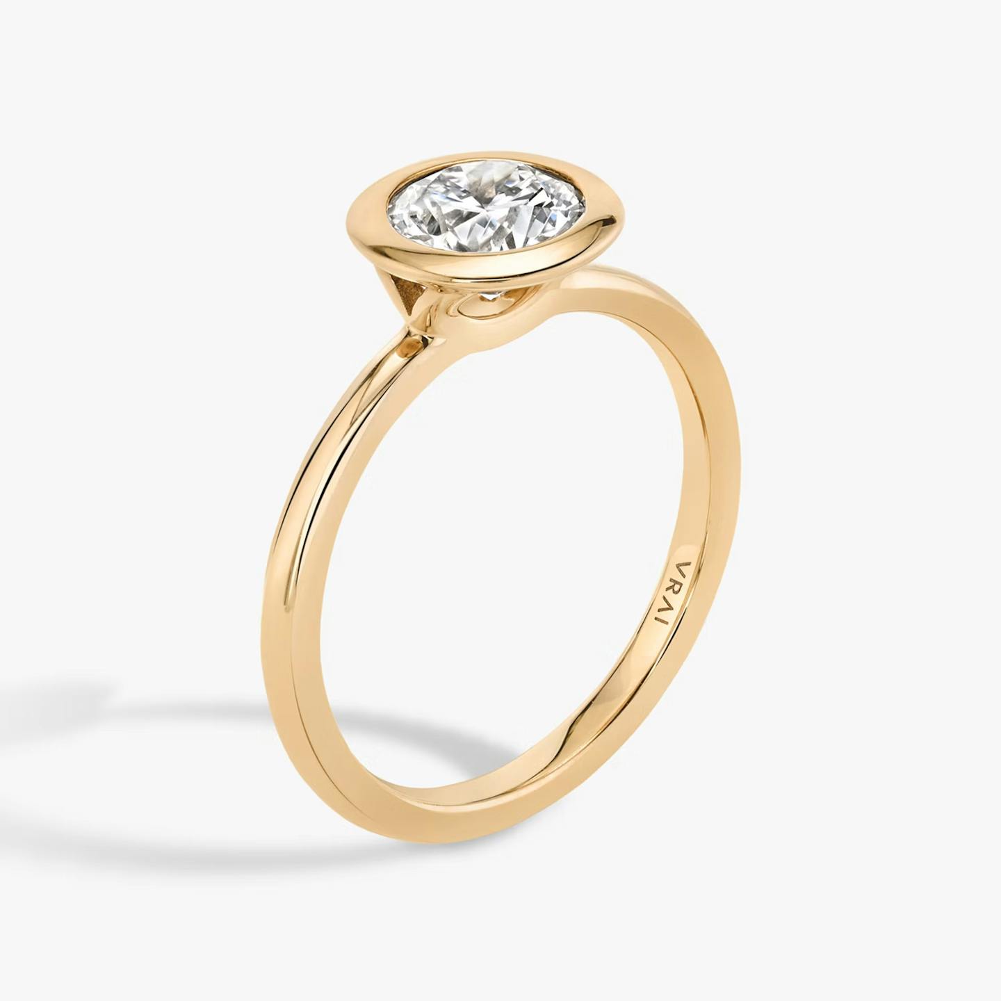 The Signature Bezel | Round Brilliant | 14k | 14k Rose Gold | Band: Plain | Carat weight: 1 | Diamond orientation: vertical